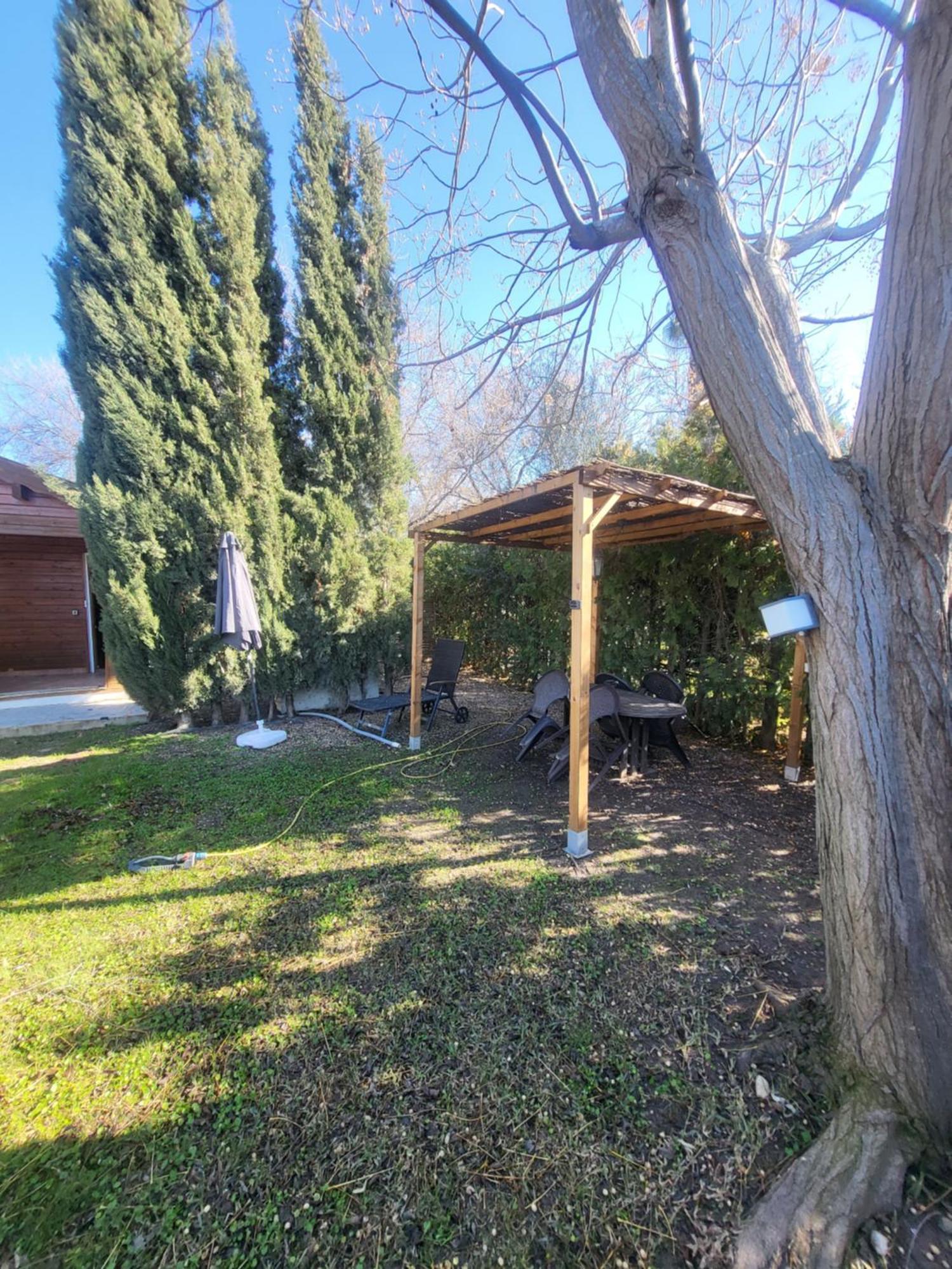Casa Madera Urbanizacion Socorro Βίλα Σεβίλλη Εξωτερικό φωτογραφία