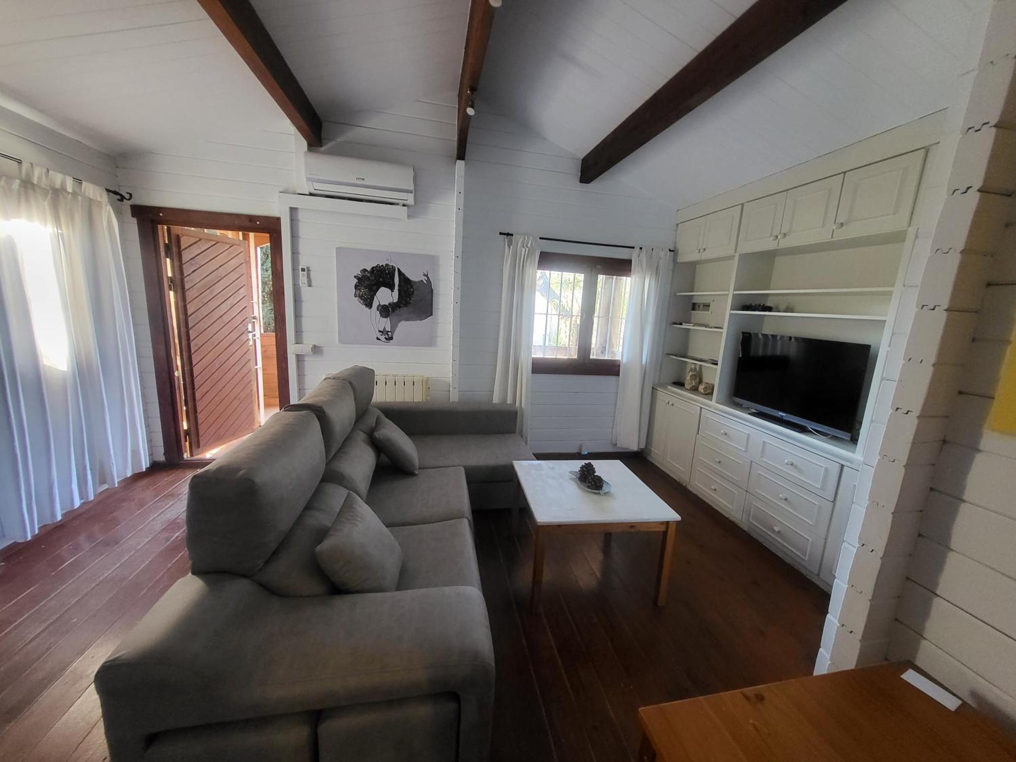 Casa Madera Urbanizacion Socorro Βίλα Σεβίλλη Εξωτερικό φωτογραφία