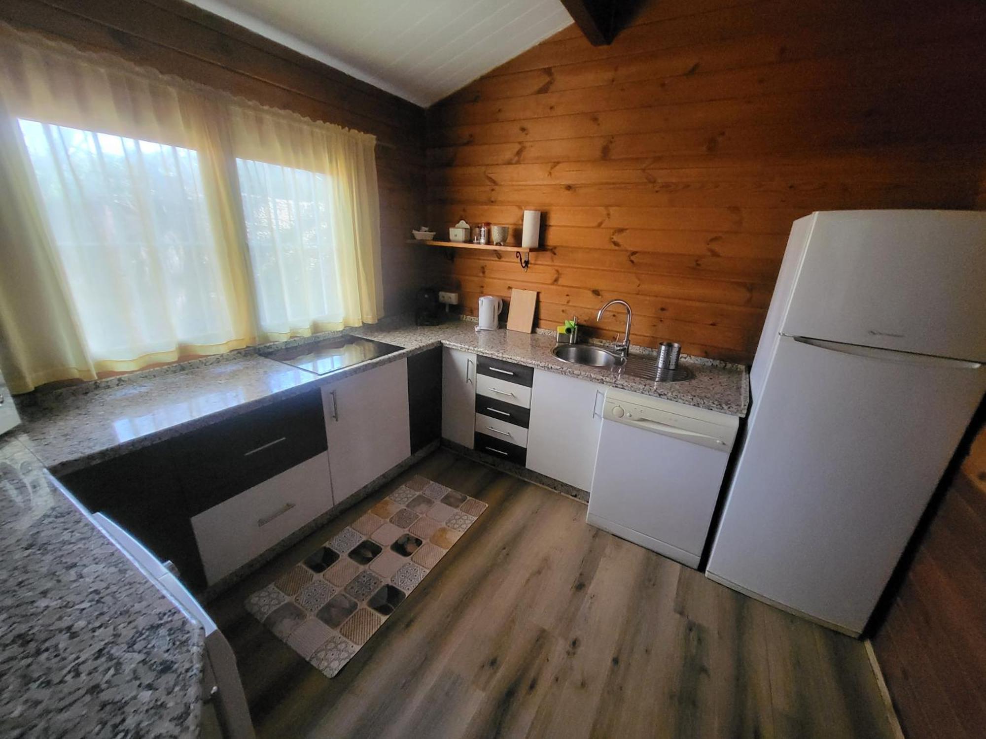 Casa Madera Urbanizacion Socorro Βίλα Σεβίλλη Εξωτερικό φωτογραφία