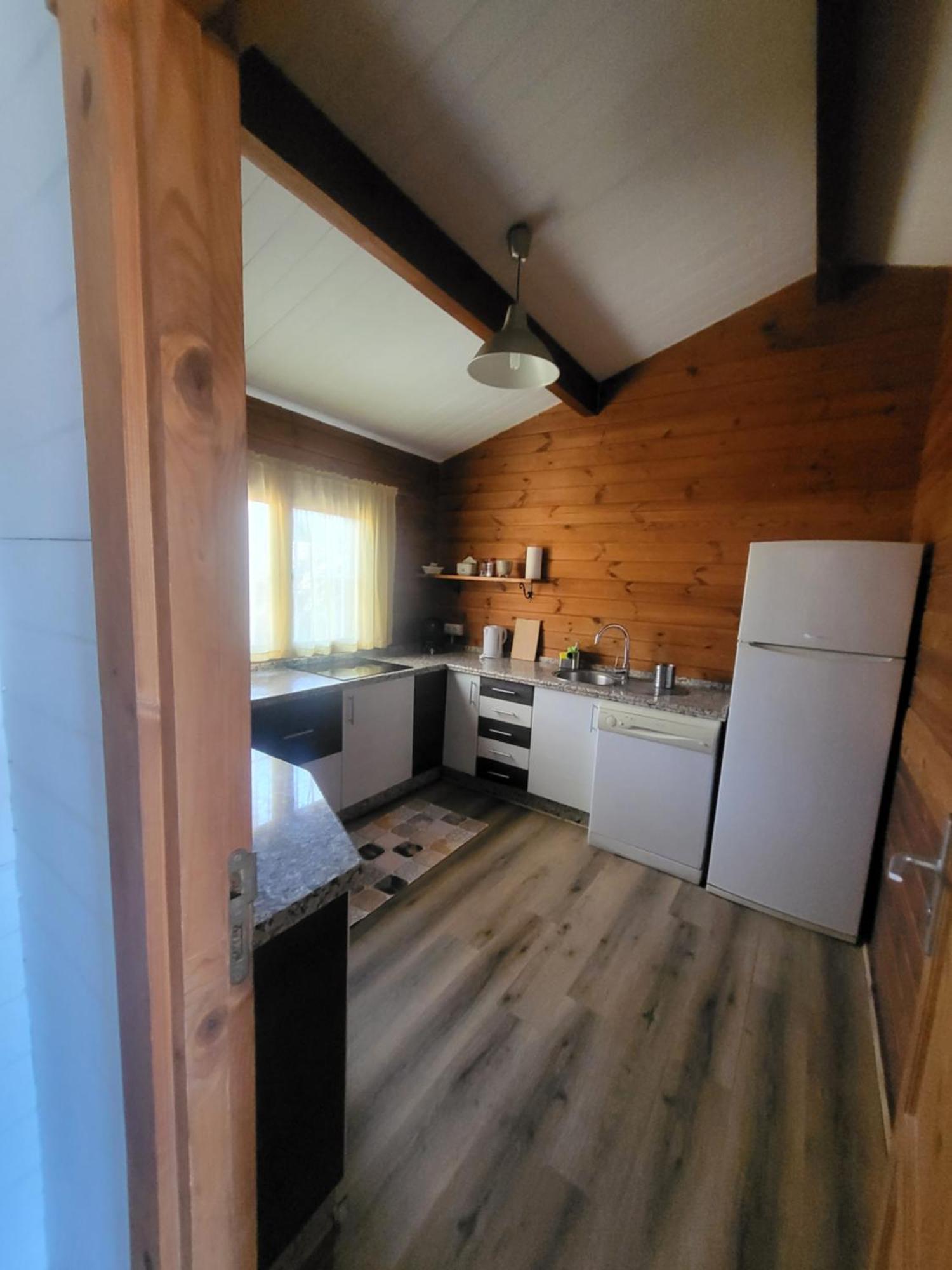 Casa Madera Urbanizacion Socorro Βίλα Σεβίλλη Εξωτερικό φωτογραφία
